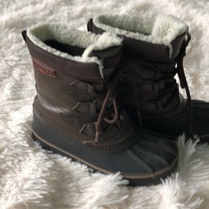 London Fog size 13 little boys boots